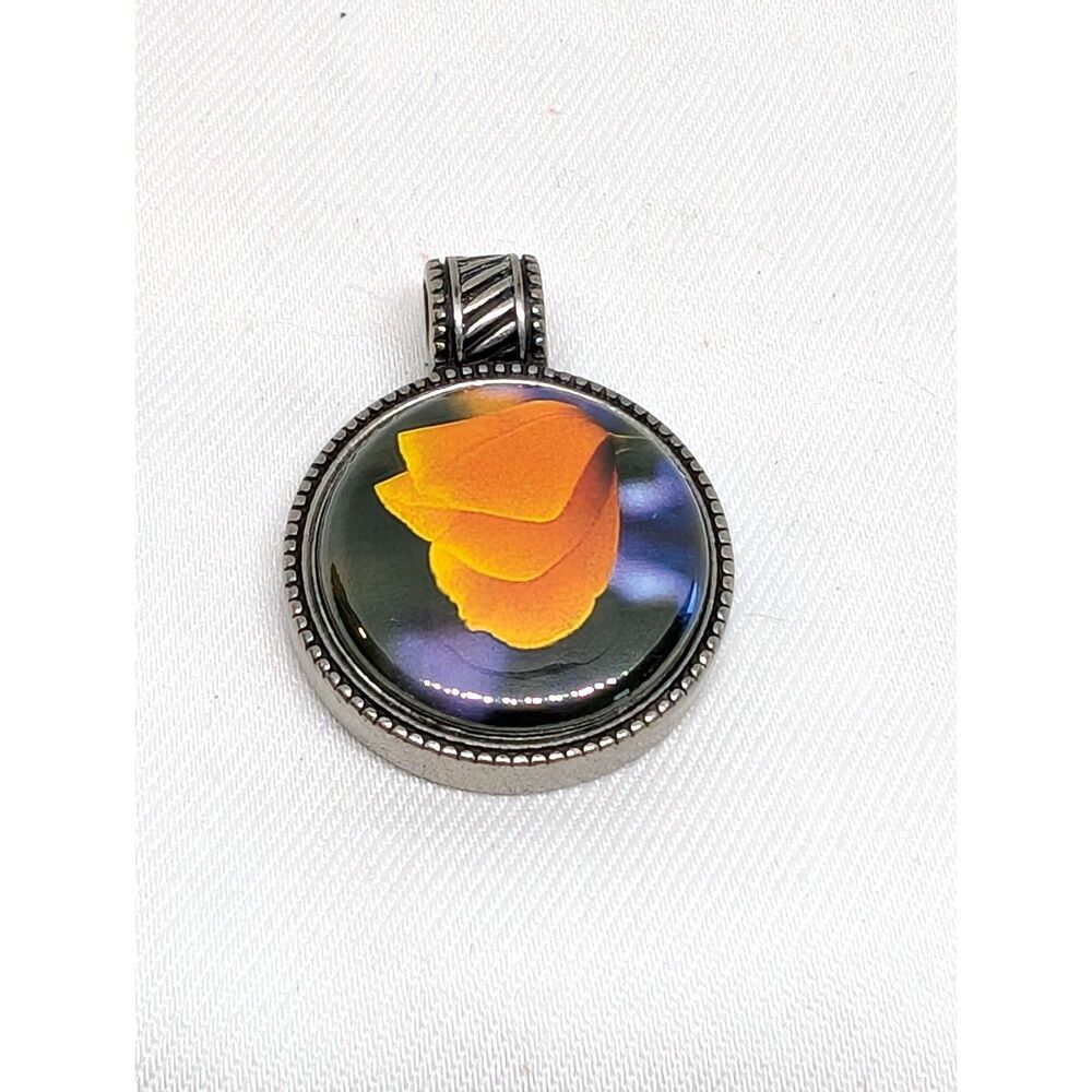 Magnabilities Interchangeable Pendant 1.25" Round Silver Floral Orange & Purple
